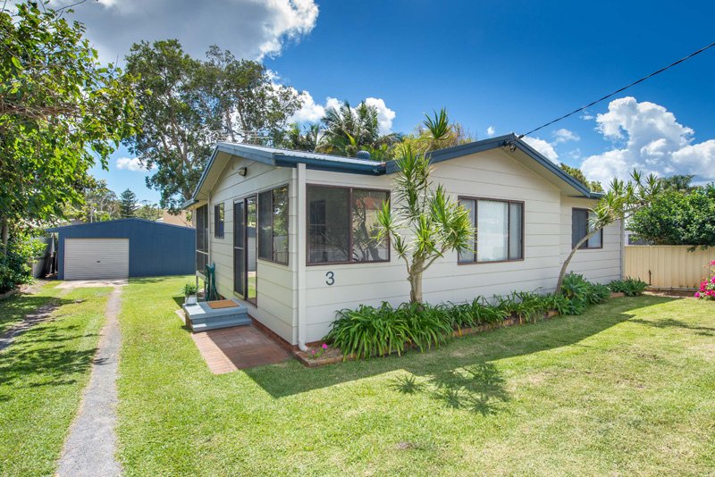 3 Cromarty Crescent ANNA BAY 1