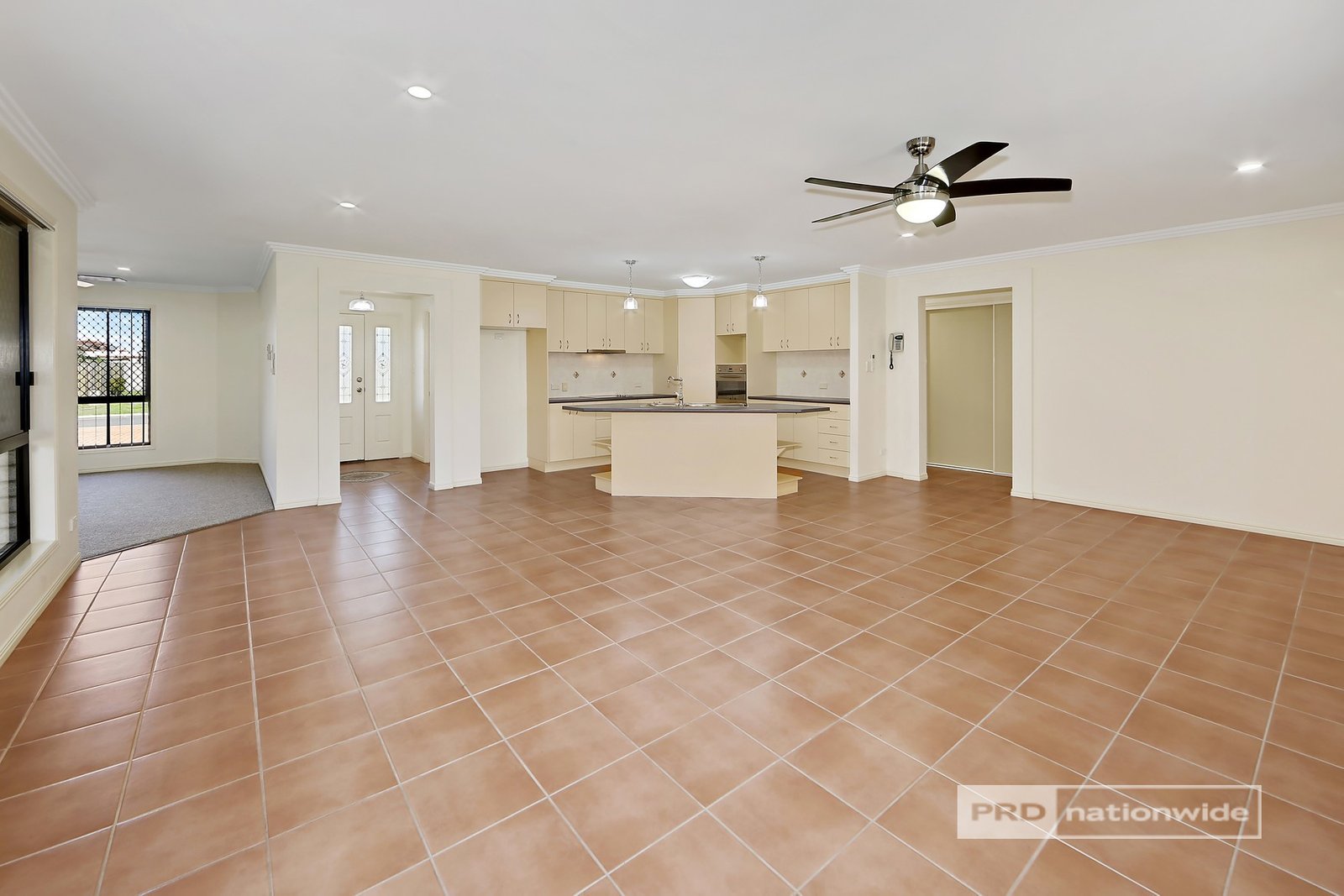 3 Cromdale Circuit KAWUNGAN 6