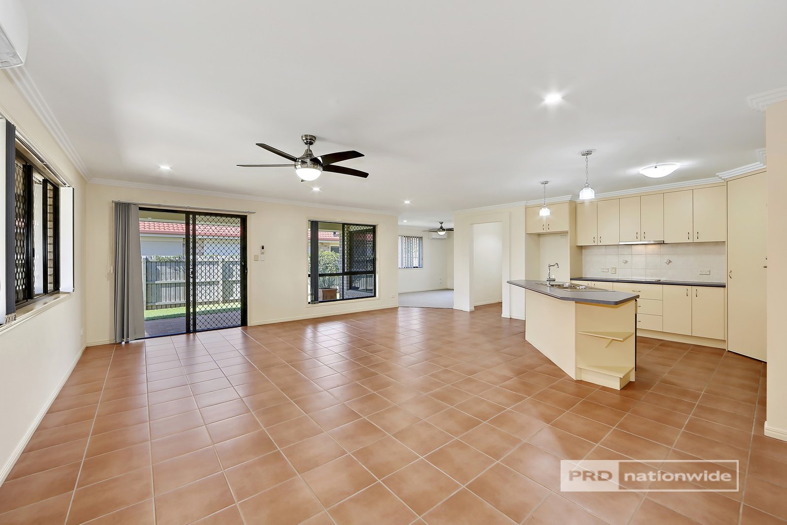 3 Cromdale Circuit KAWUNGAN 8