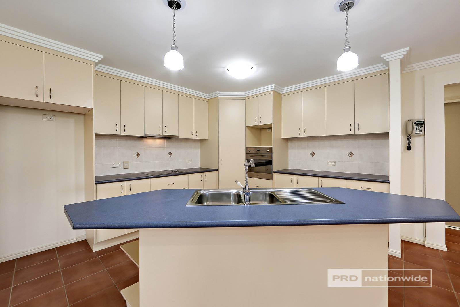 3 Cromdale Circuit KAWUNGAN 9