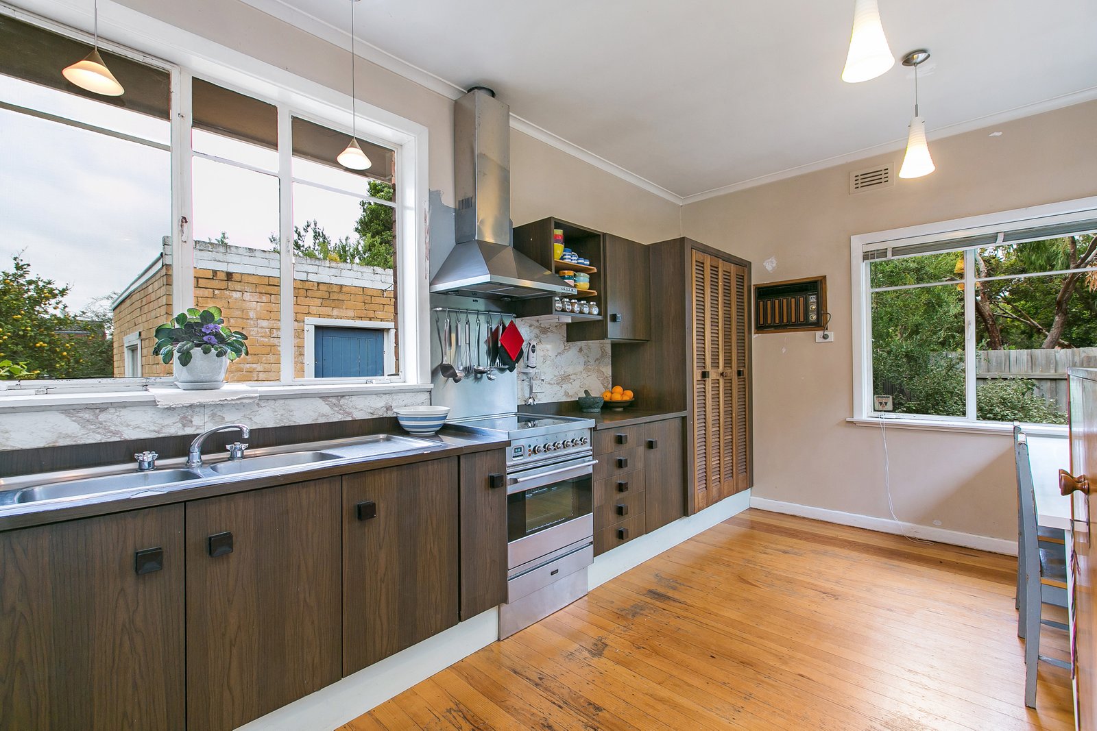 Gallery: 3 Crown Avenue