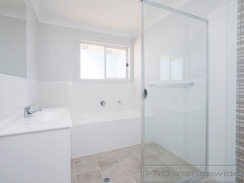 3 Crown Close RUTHERFORD 8