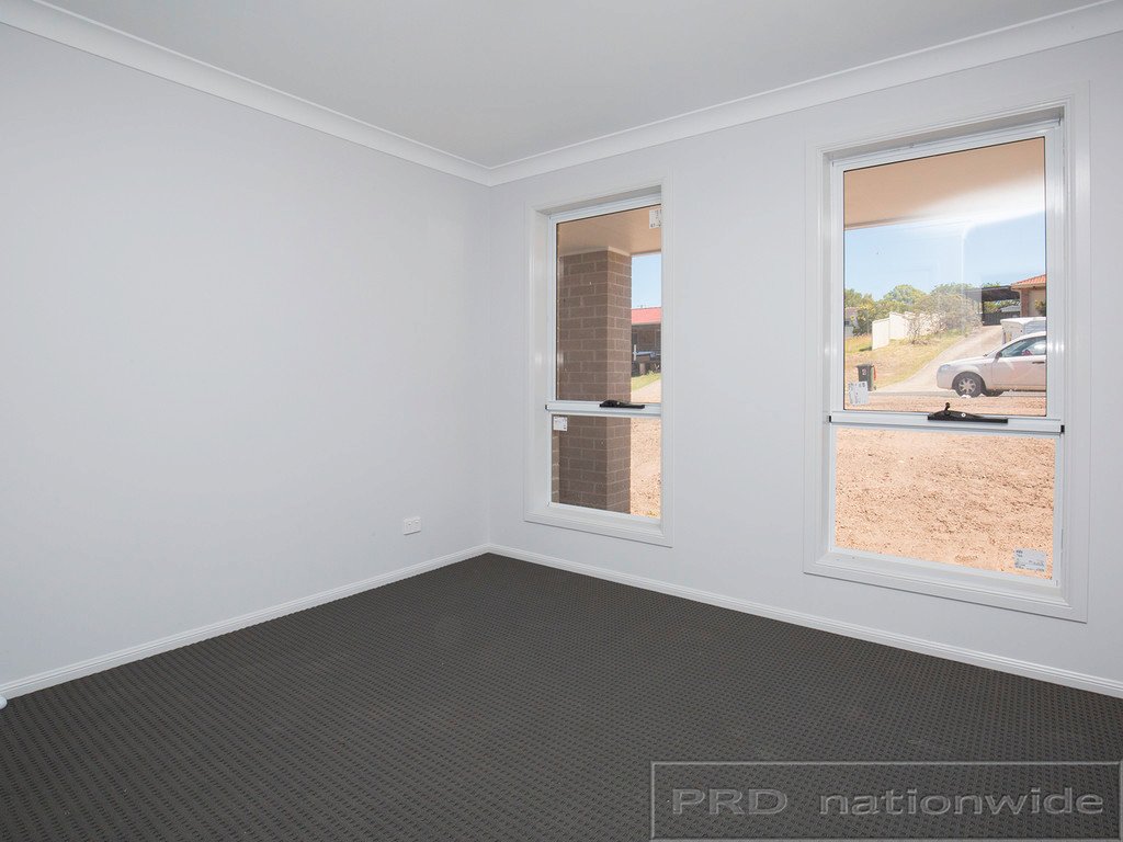 3 Crown Close RUTHERFORD 10