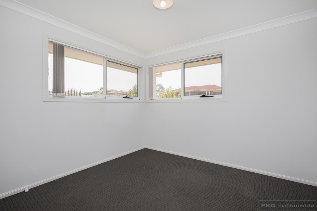 3 Crown Close RUTHERFORD 11