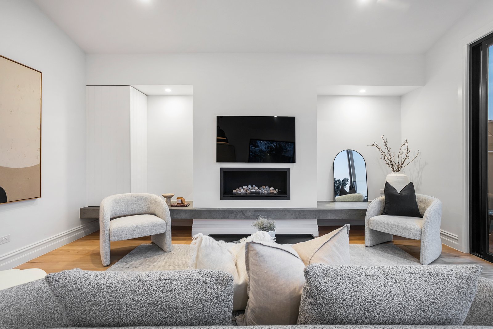 Gallery: 3 Cuming Street