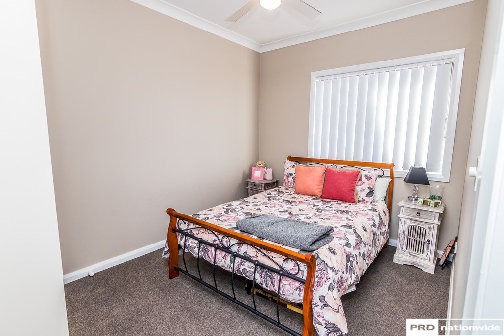 3 Currawong Drive TAMWORTH 12