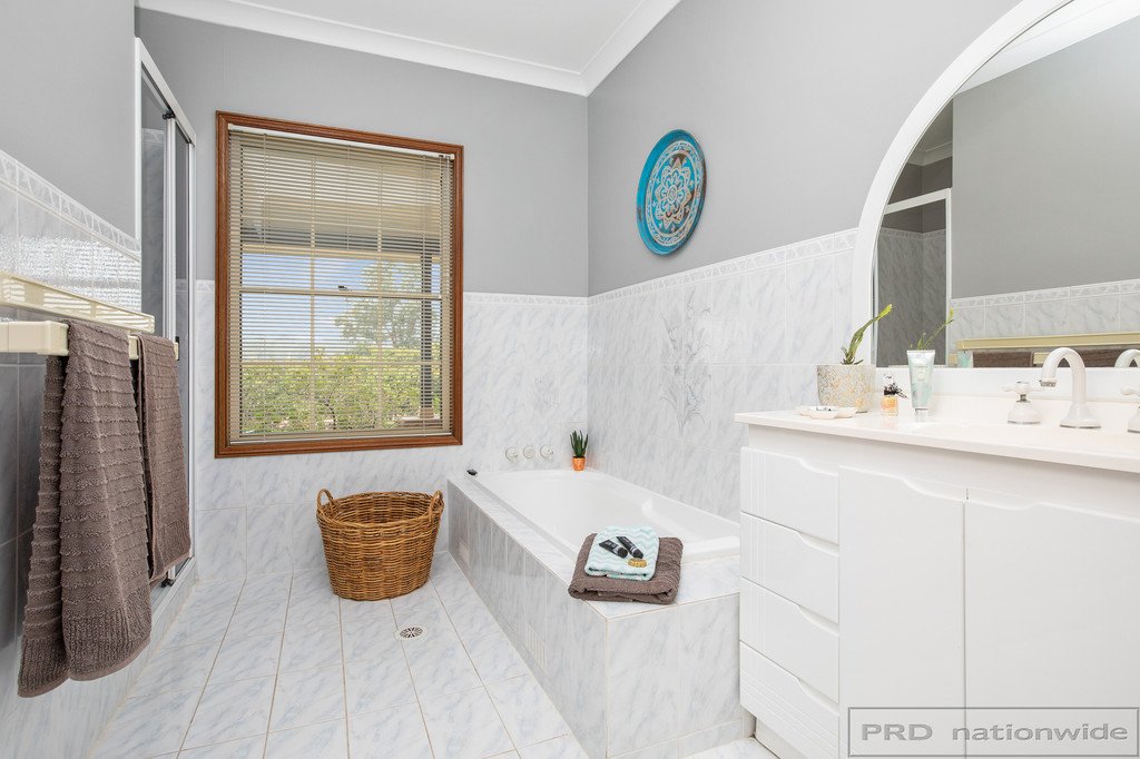 3 Cypress Grove ABERGLASSLYN 22