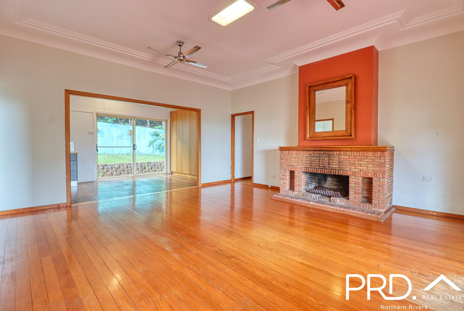3 Dale Place GIRARDS HILL 3