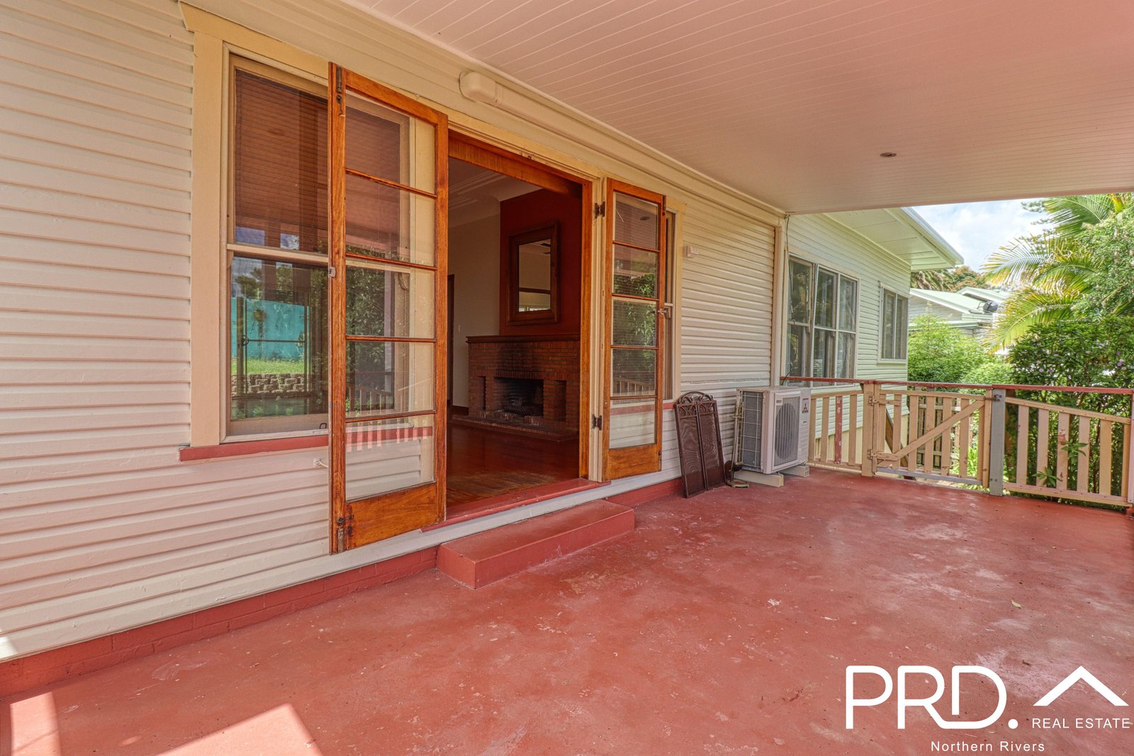 3 Dale Place GIRARDS HILL 15