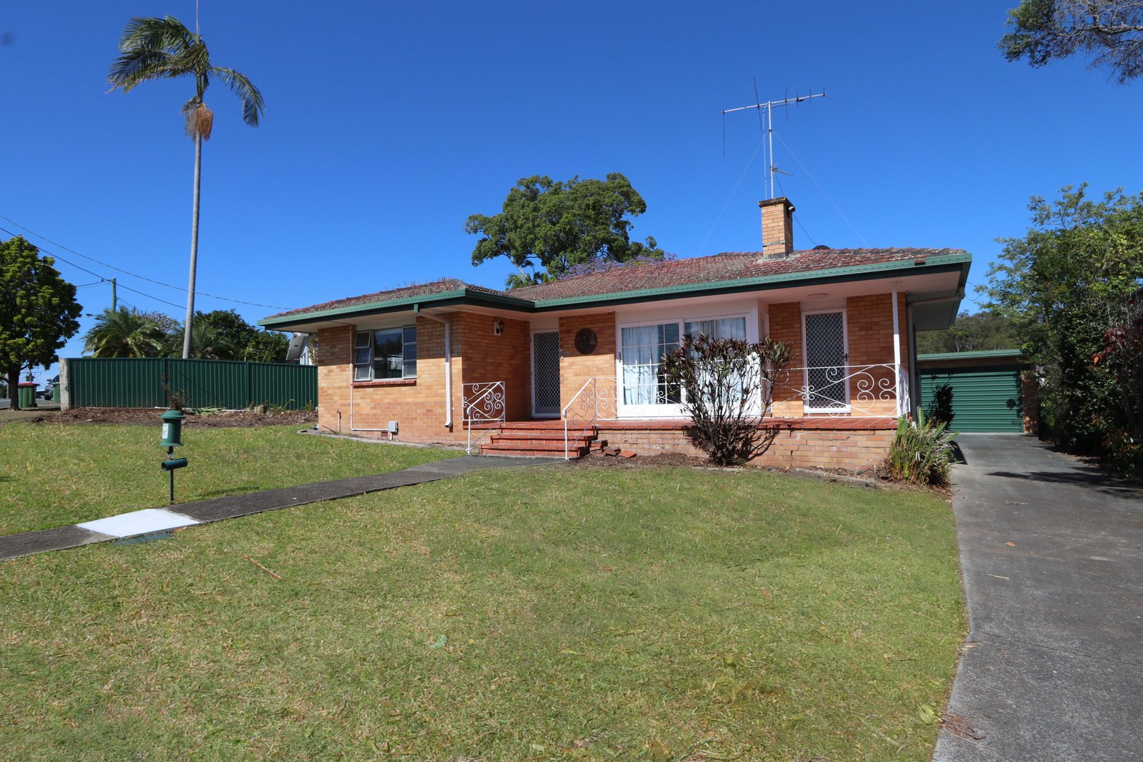 3 Dandar Drive SOUTHPORT 3