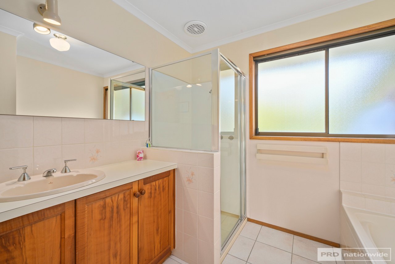 3 Daniel Place BRIGHTON 19