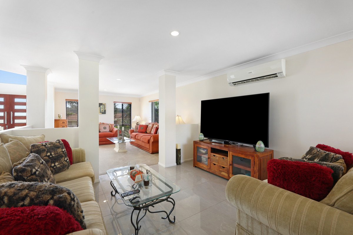 3 Dapples Court Burleigh Heads 5