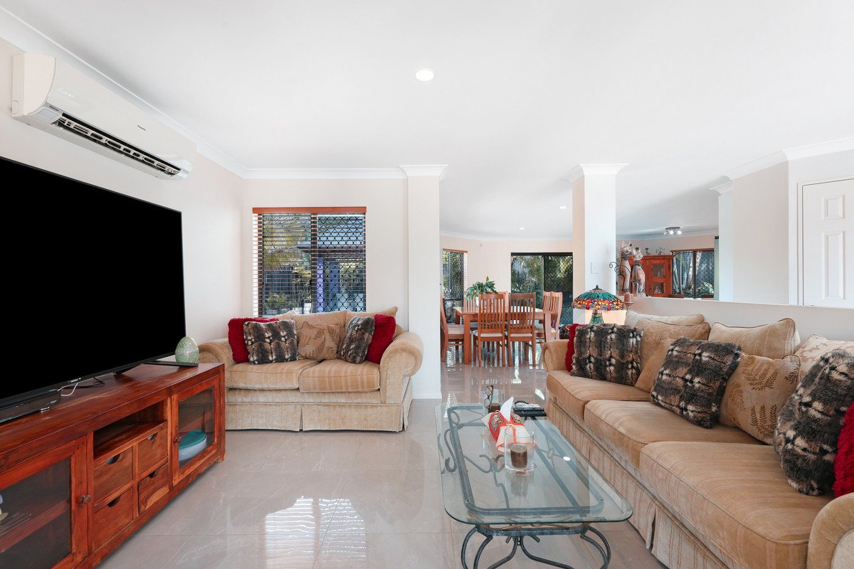 3 Dapples Court Burleigh Heads 15