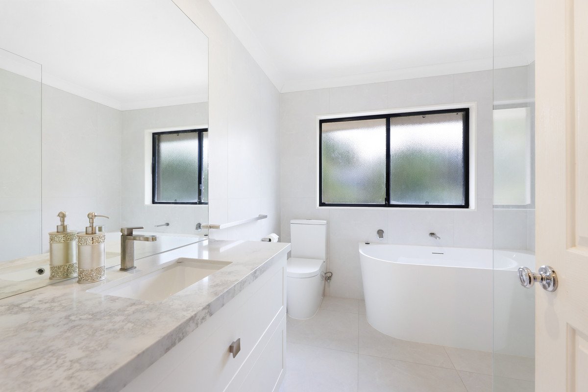 3 Dapples Court Burleigh Heads 23