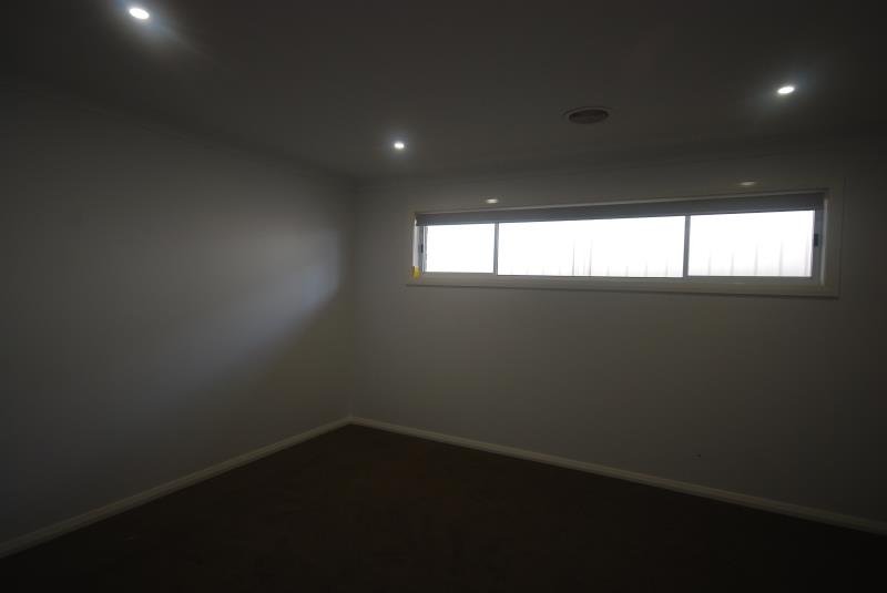 3 Darcy Drive BOOROOMA 4