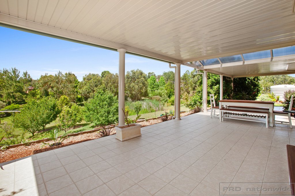 3 Darfield Close BOLWARRA HEIGHTS 17
