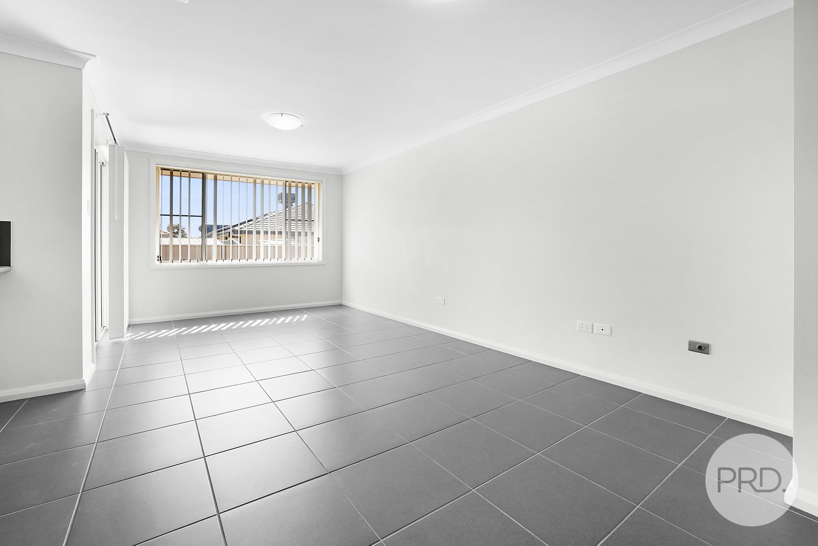 3 Darien Avenue HILLVUE 7