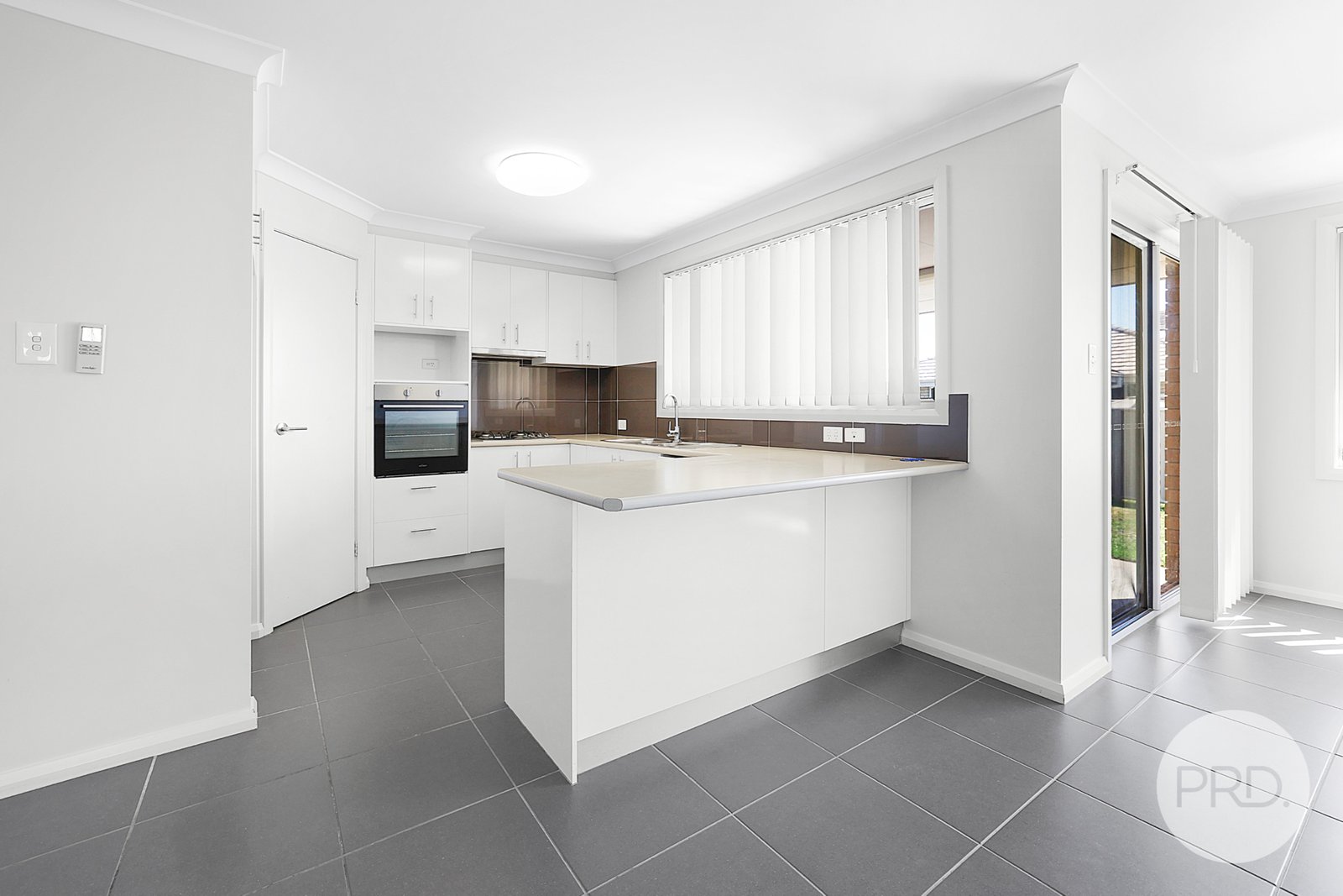 3 Darien Avenue HILLVUE 11