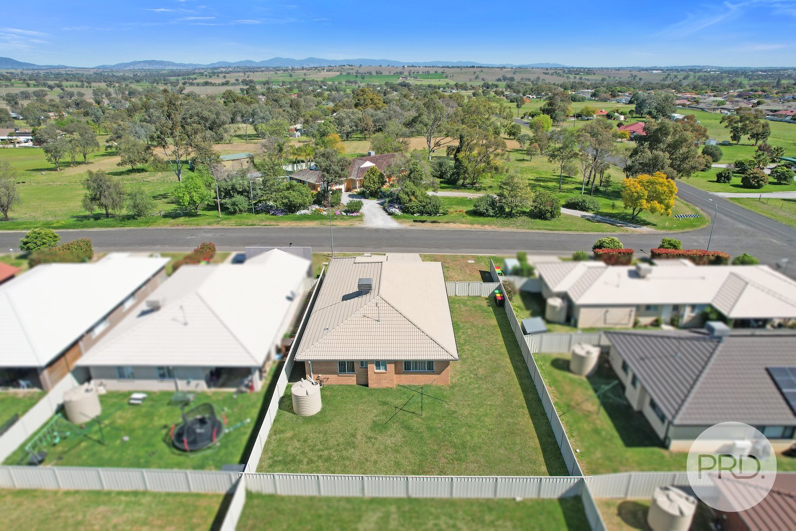 3 Darien Avenue TAMWORTH 15