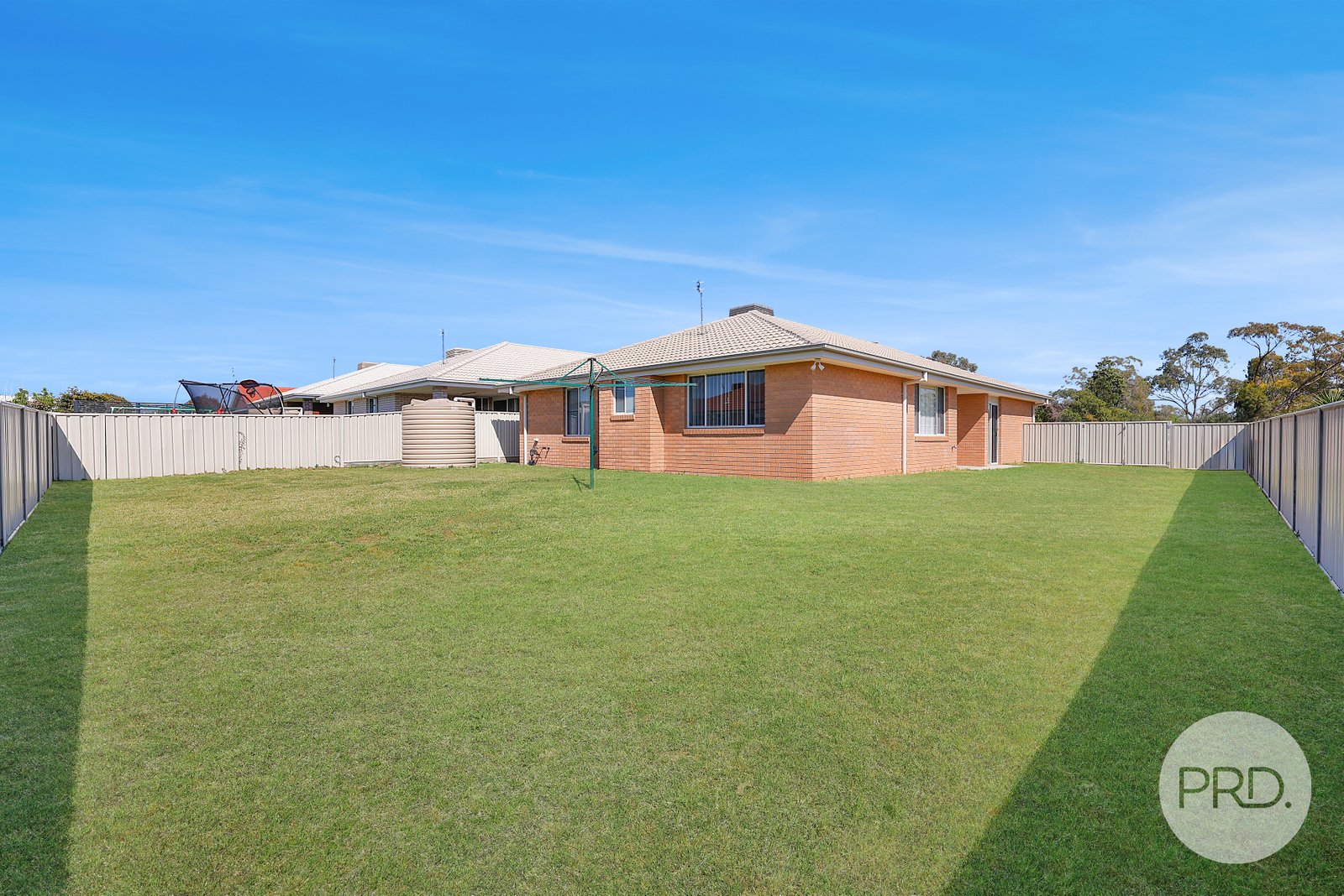 3 Darien Avenue TAMWORTH 12