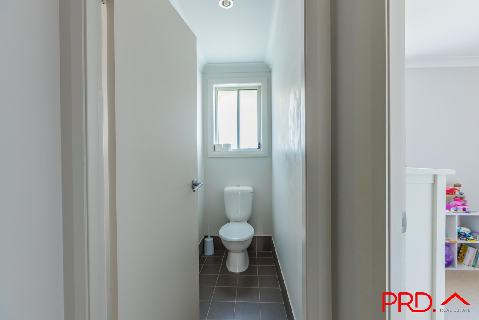 3 Darien Avenue TAMWORTH 10