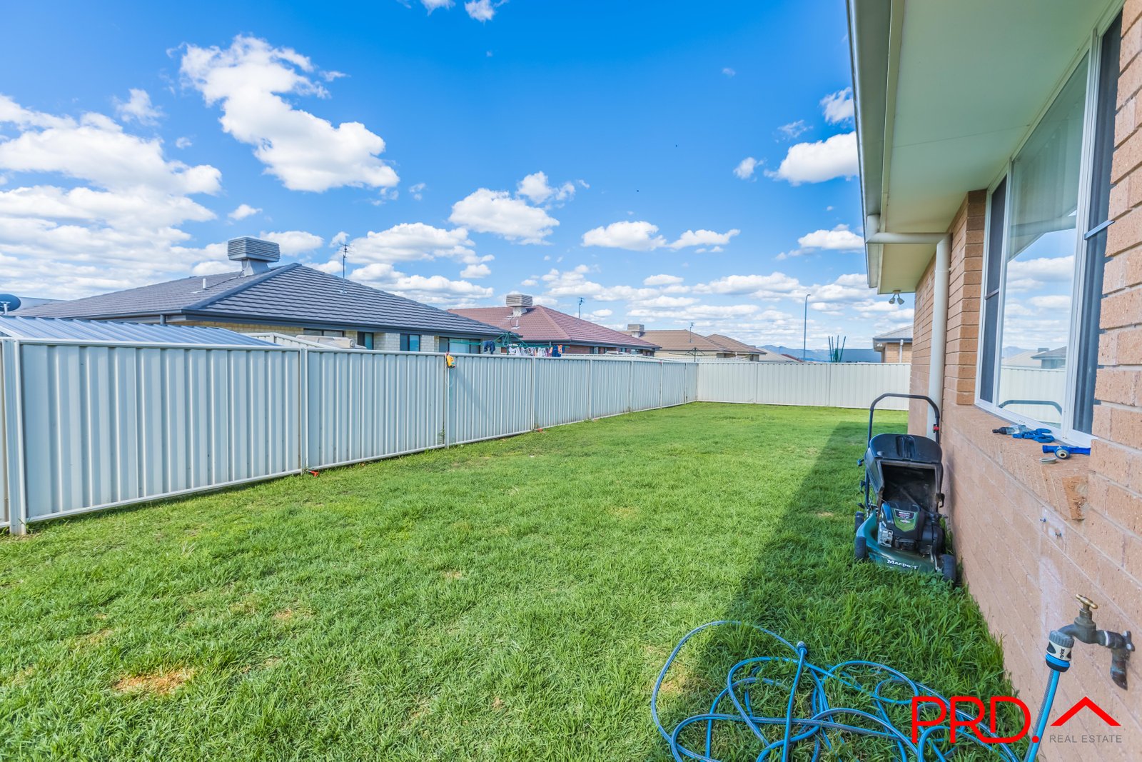 3 Darien Avenue TAMWORTH 15