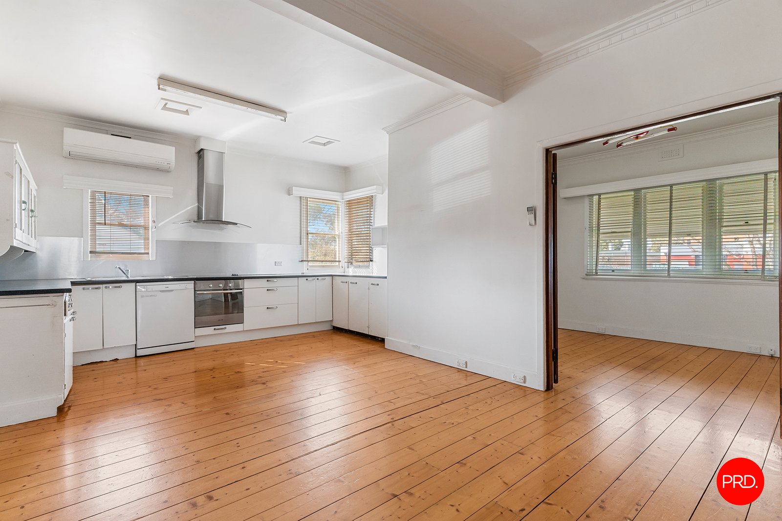 3 Darling Street EAGLEHAWK 11