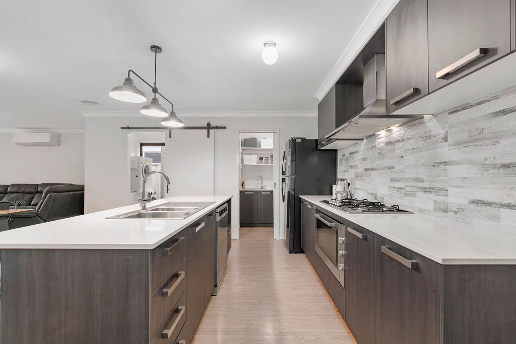 Gallery: 3 Davcol Drive