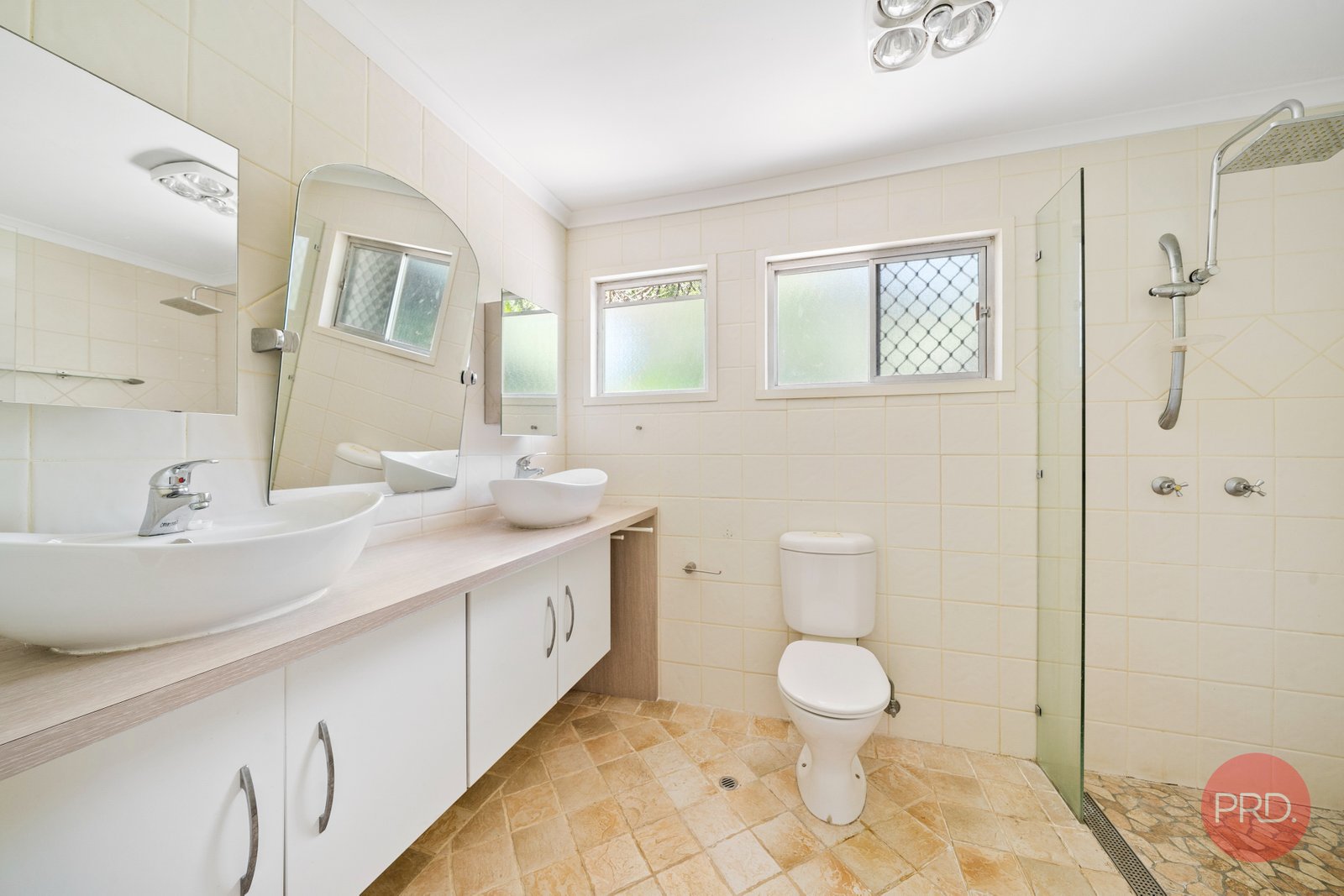 3 Dawn Crescent THORNLANDS 4