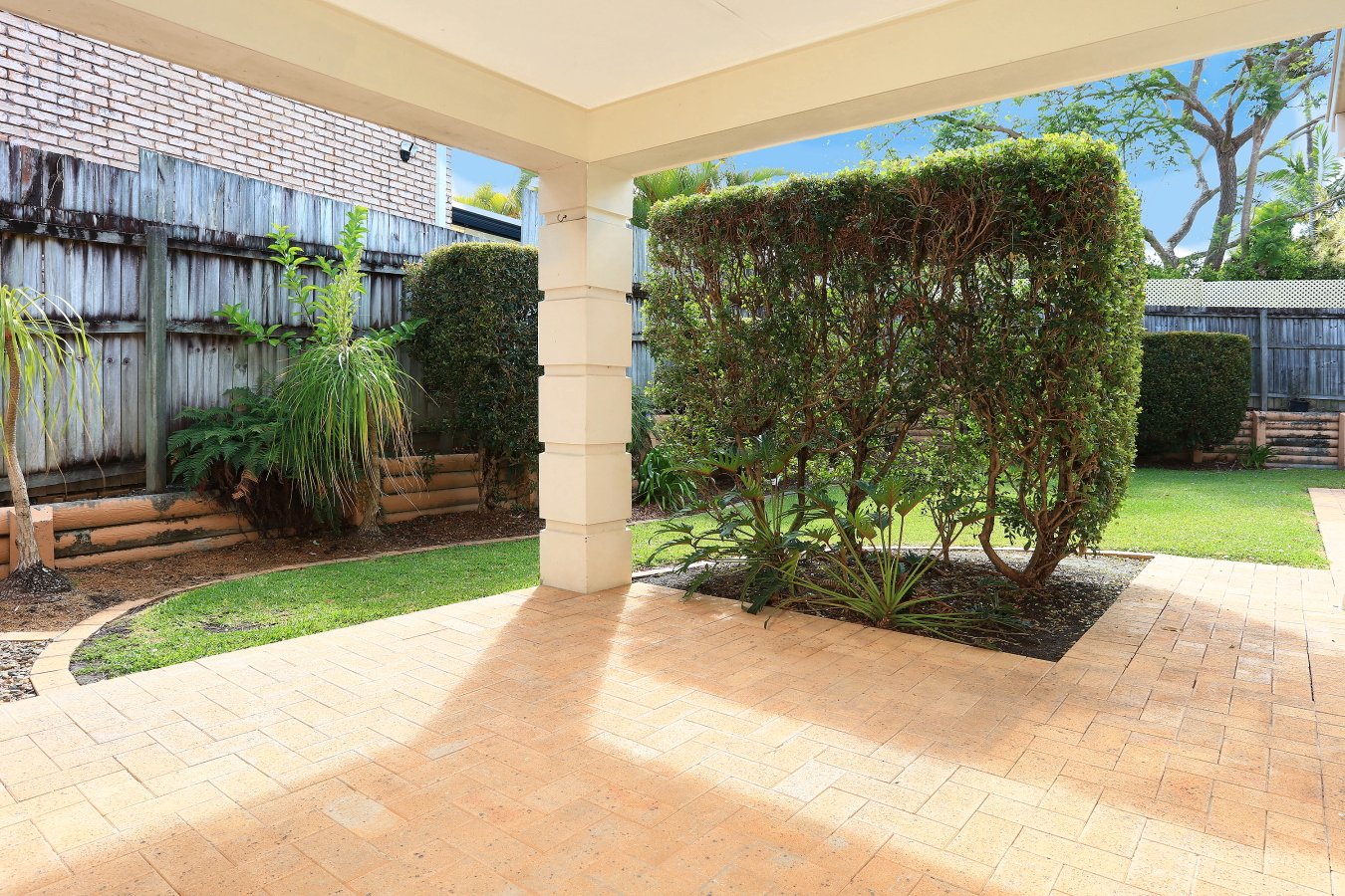 3 Dellwood Circuit MOLENDINAR 3