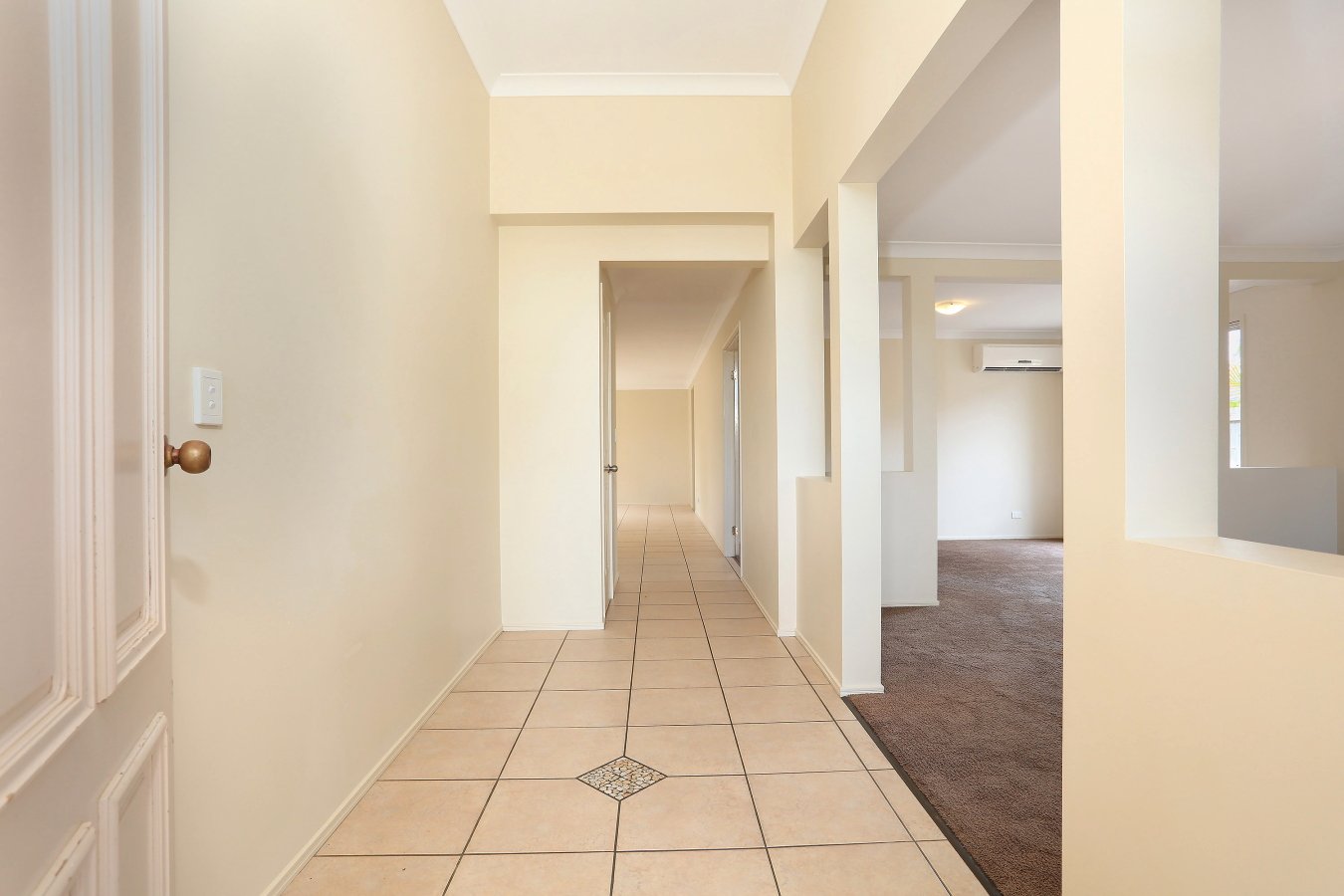 3 Dellwood Circuit MOLENDINAR 4