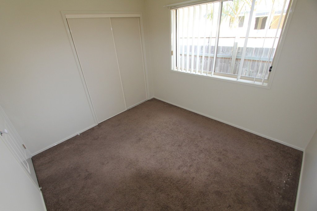 3 Dellwood Circuit MOLENDINAR 10
