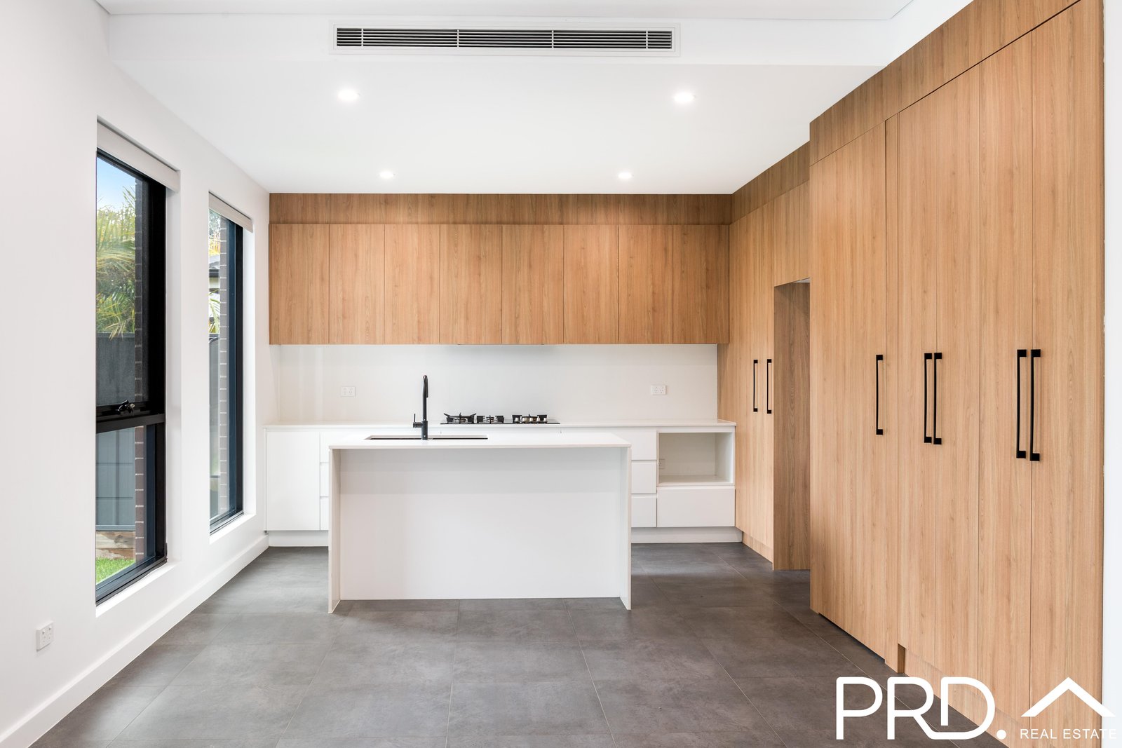 3 Dernancourt Parade MILPERRA 3