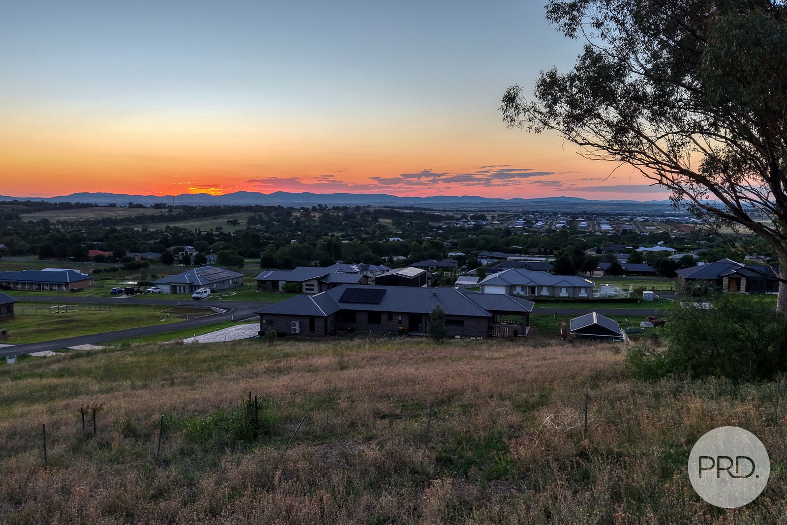 3 Dianella Close TAMWORTH 3