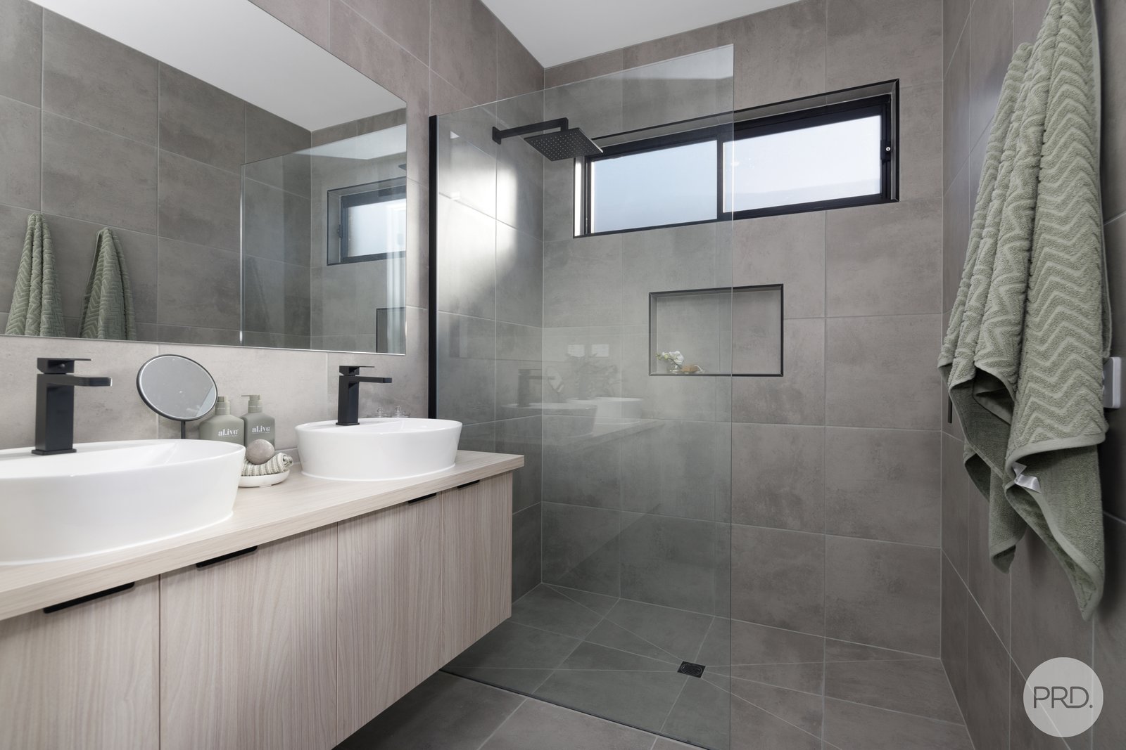 3 Divot Circuit INVERMAY PARK 4