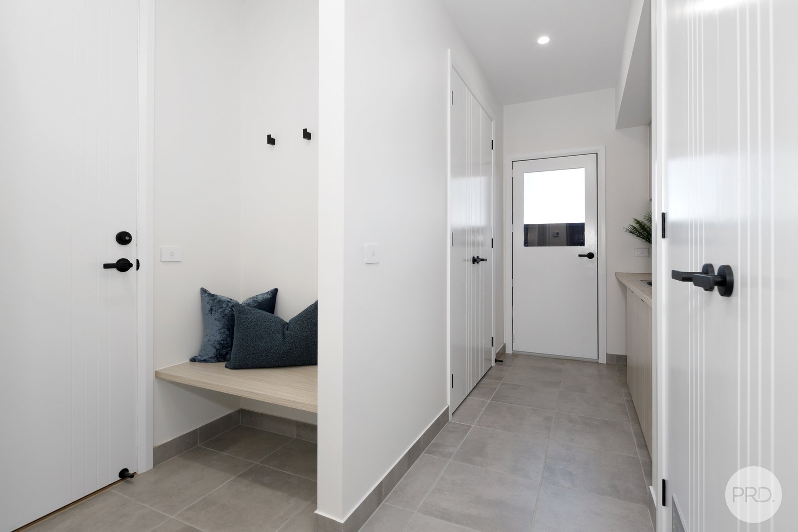 3 Divot Circuit INVERMAY PARK 5