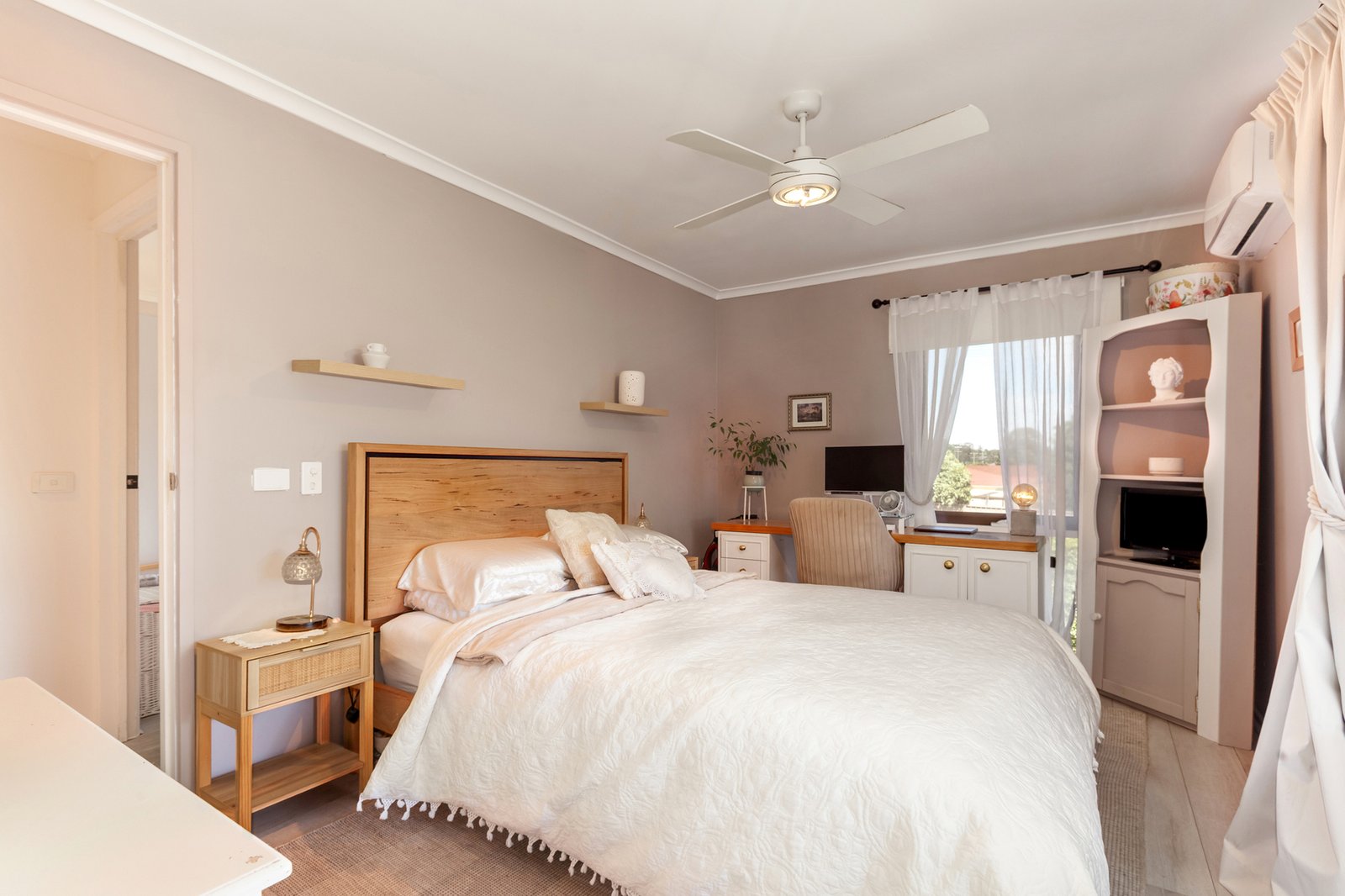 Gallery: 3 Donaldson Drive