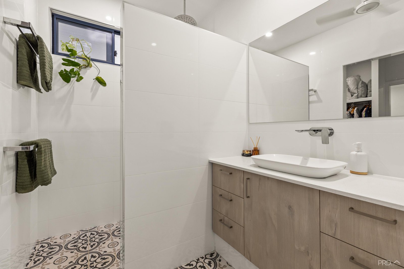 3 Dotterel Street DJUGUN 5