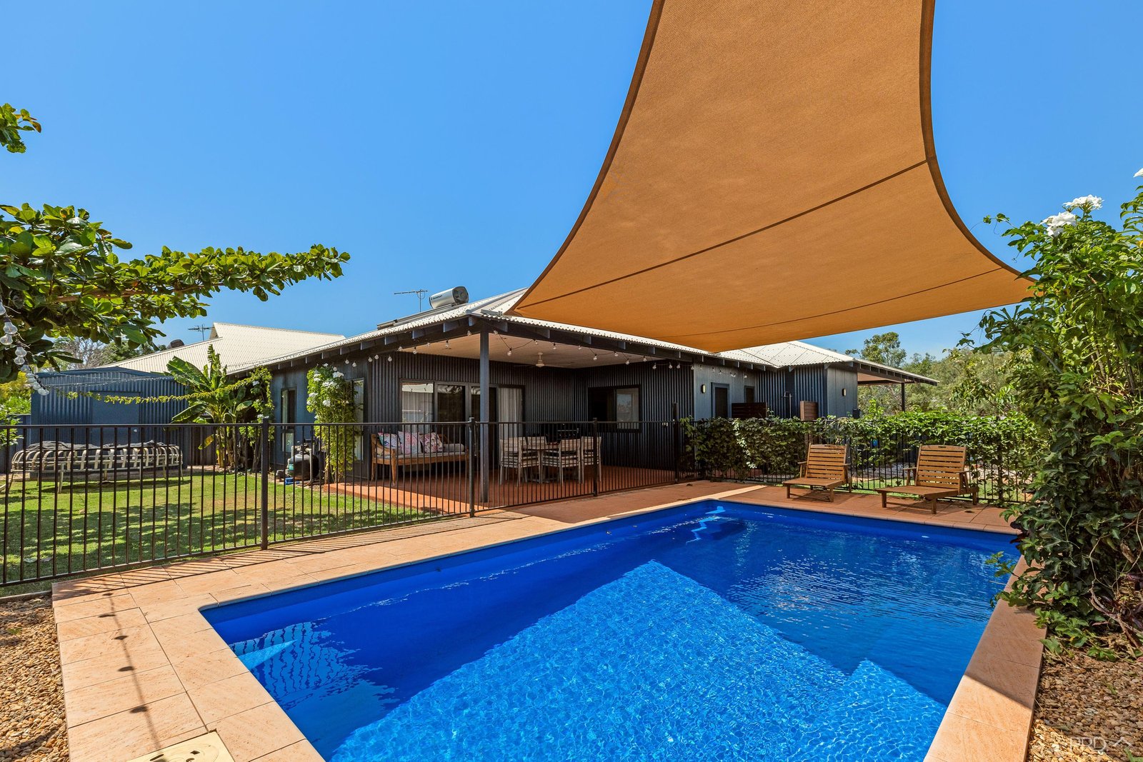 3 Dotterel Street DJUGUN 9