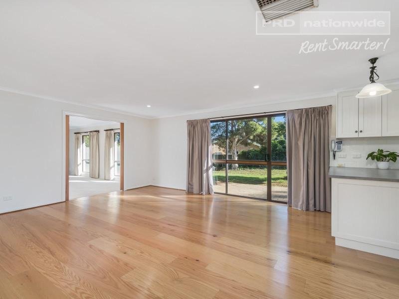 3 Dove Street MOUNT AUSTIN 3