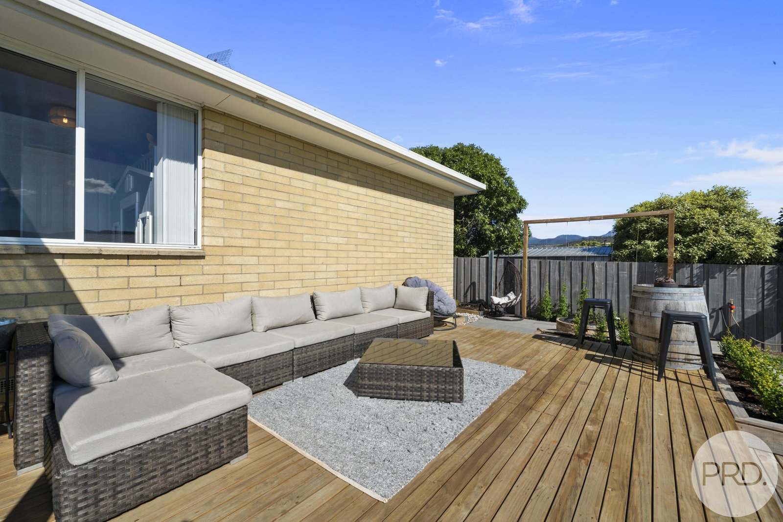 3 Downie Circle NEW NORFOLK 11