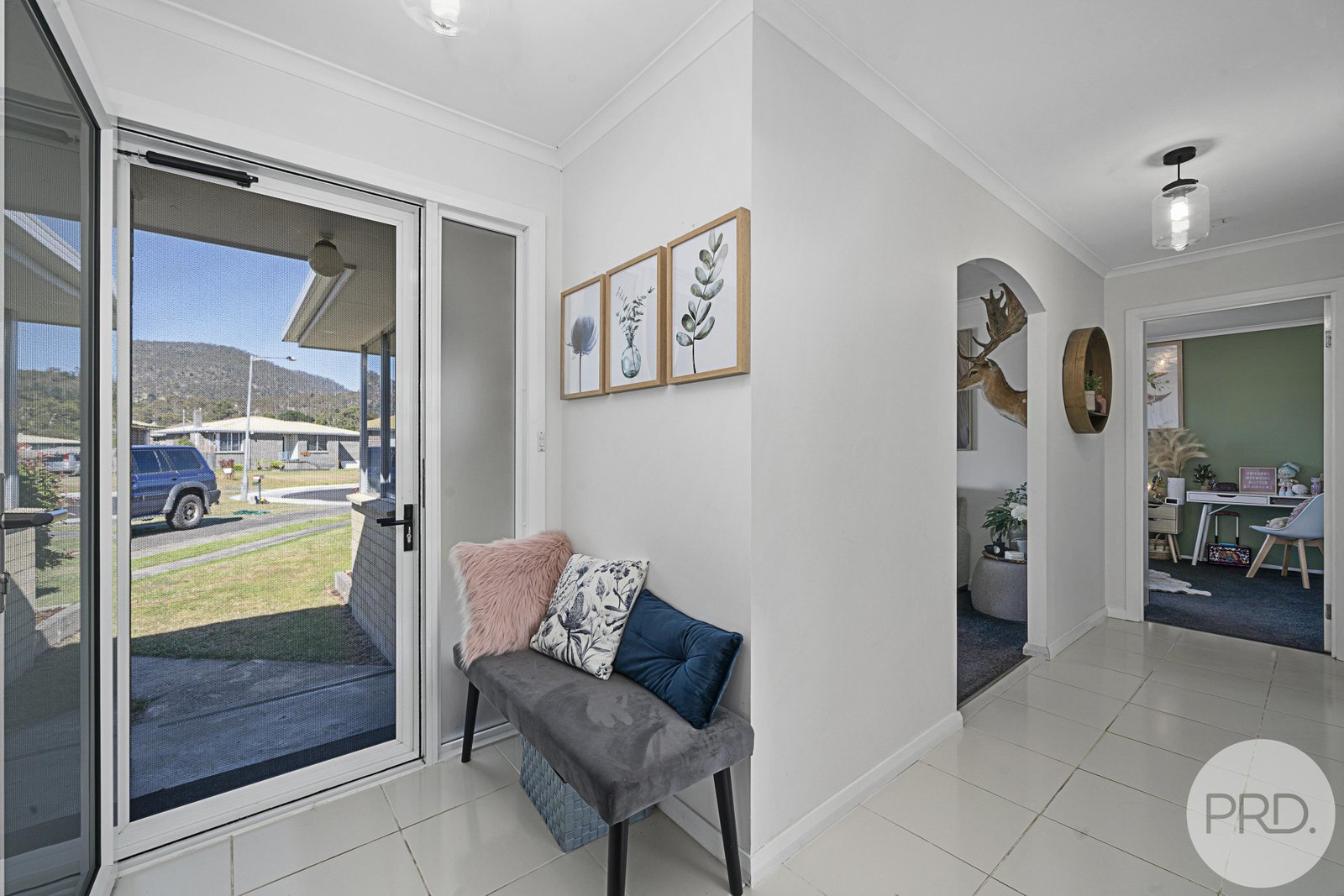 3 Downie Circle NEW NORFOLK 14