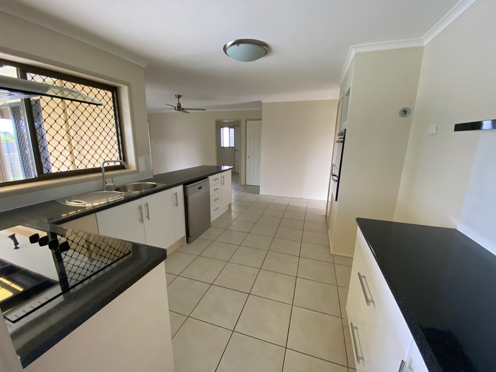 3 Drummond Court TANNUM SANDS 2