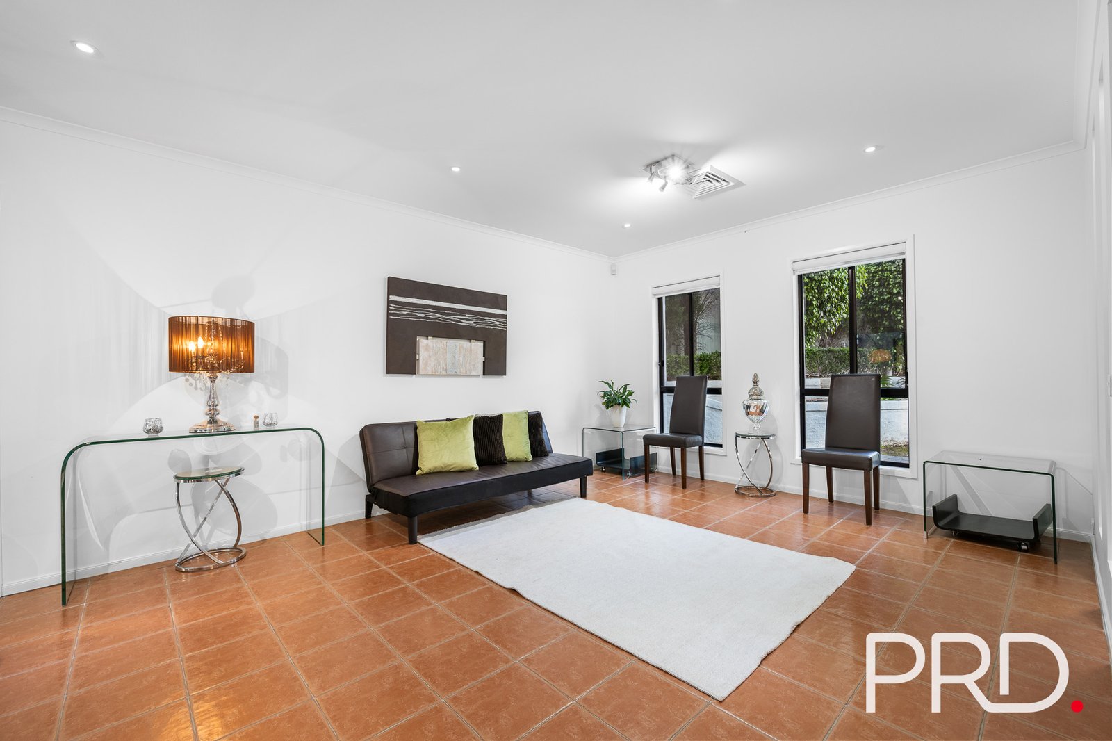 3 Drysdale Place CASULA 2