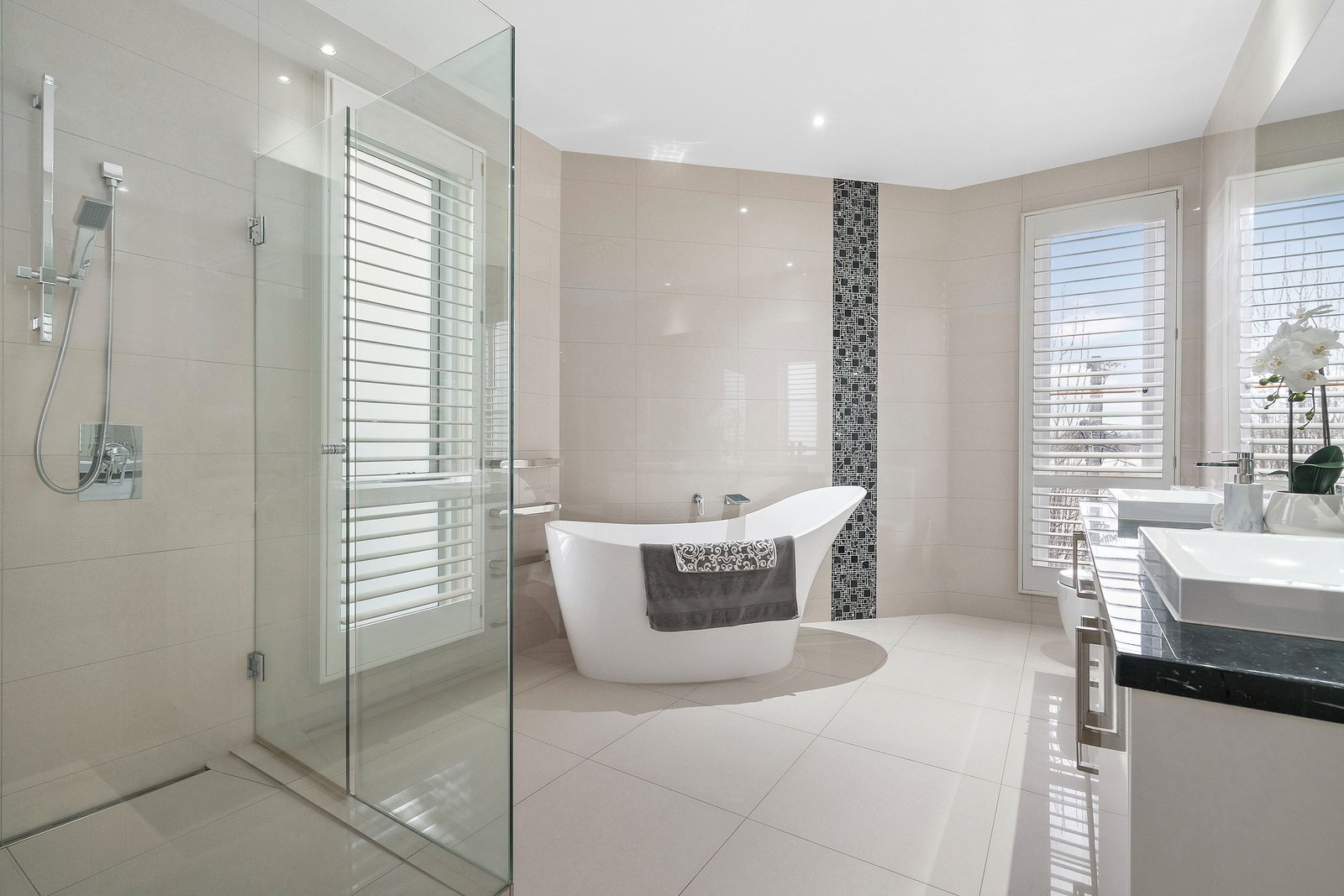 Real Estate and Property in 3 Duffryn Place, Toorak, VIC