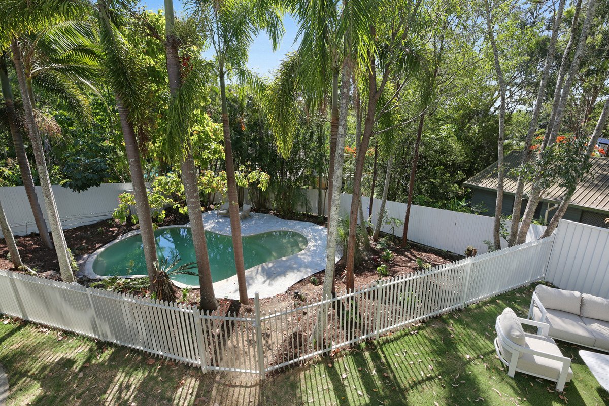 3 Dulcie Drive Burleigh Heads 12