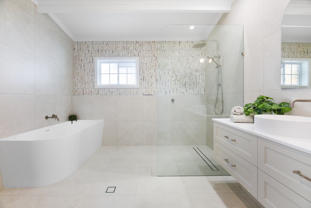 3 Dulcie Drive Burleigh Heads 21