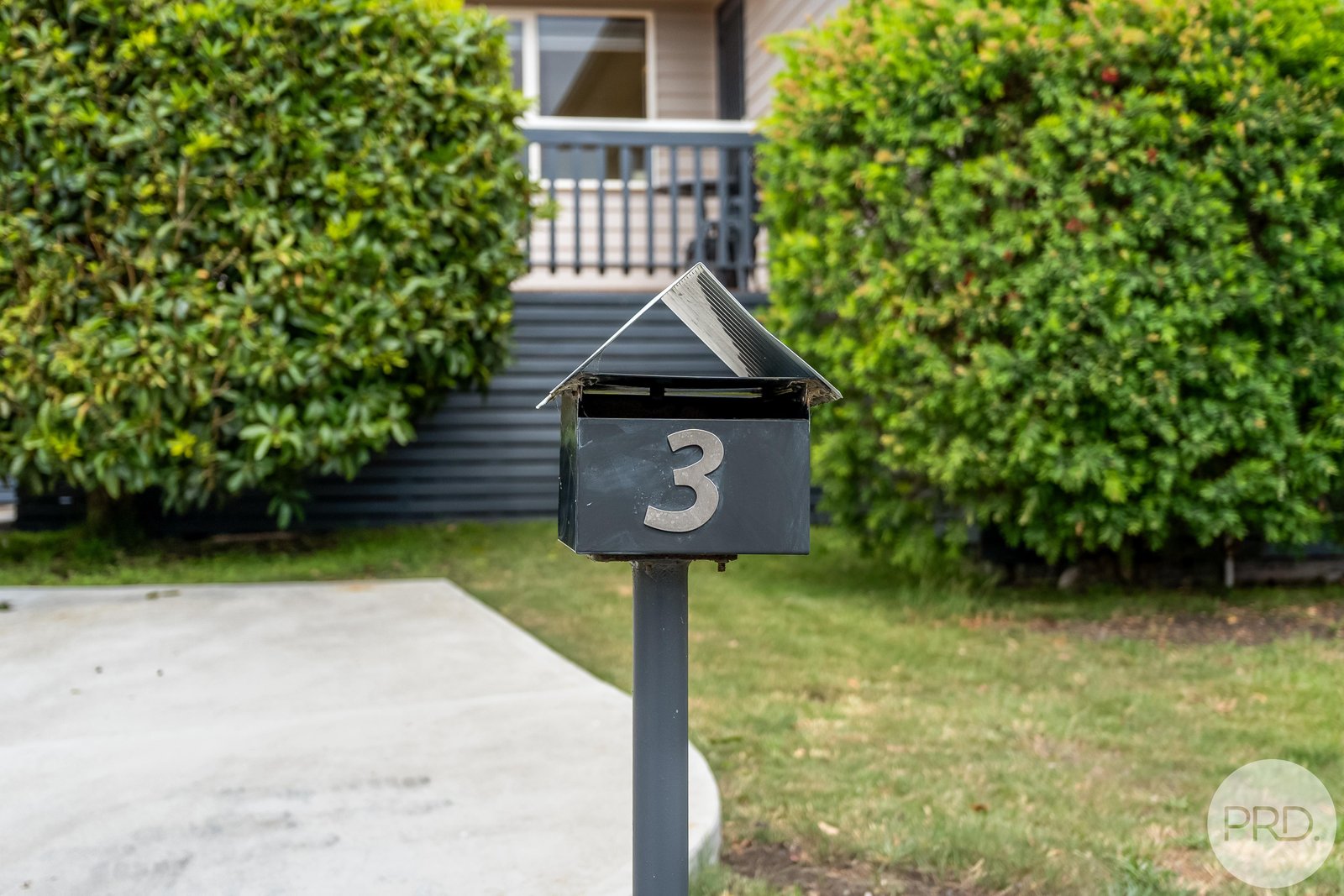 3 Dunedin Close CLAREMONT 2