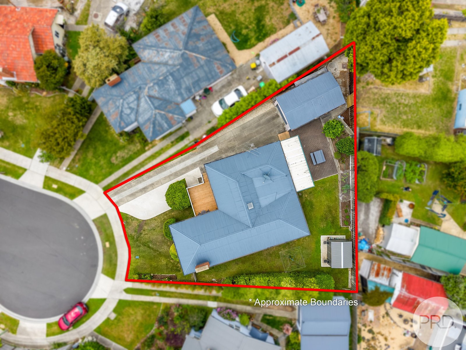 3 Dunedin Close CLAREMONT 8