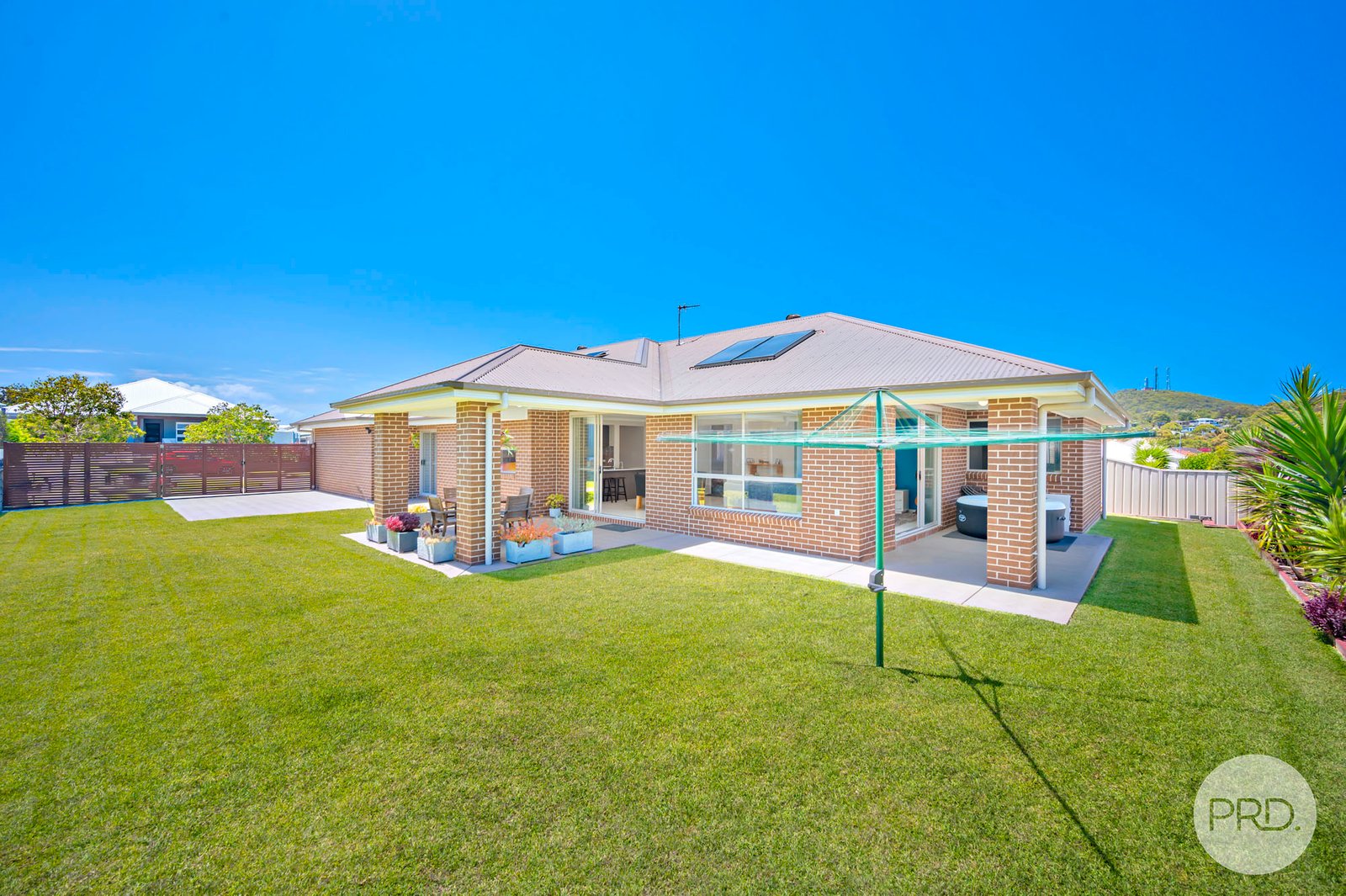 3 Duran Street CORLETTE 7